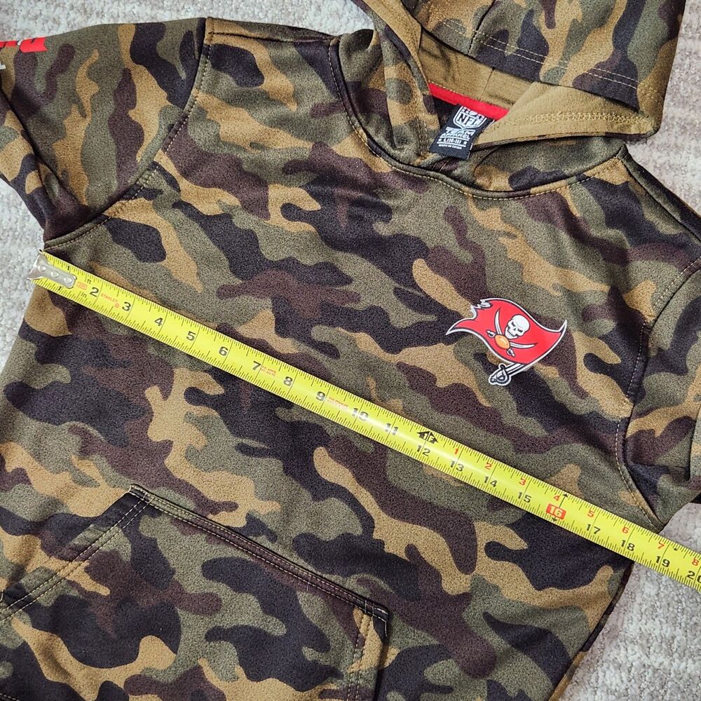 NFL Tampa Bay Buccaneers Youth Camo Hoodie Sweatshirt Size Large 14-16 - Picture 3 of 11